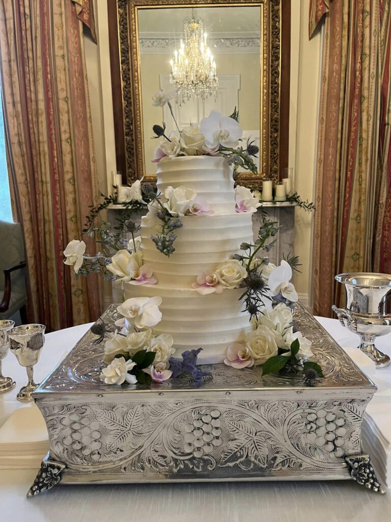Eastburn-wedding-cake-May-2023